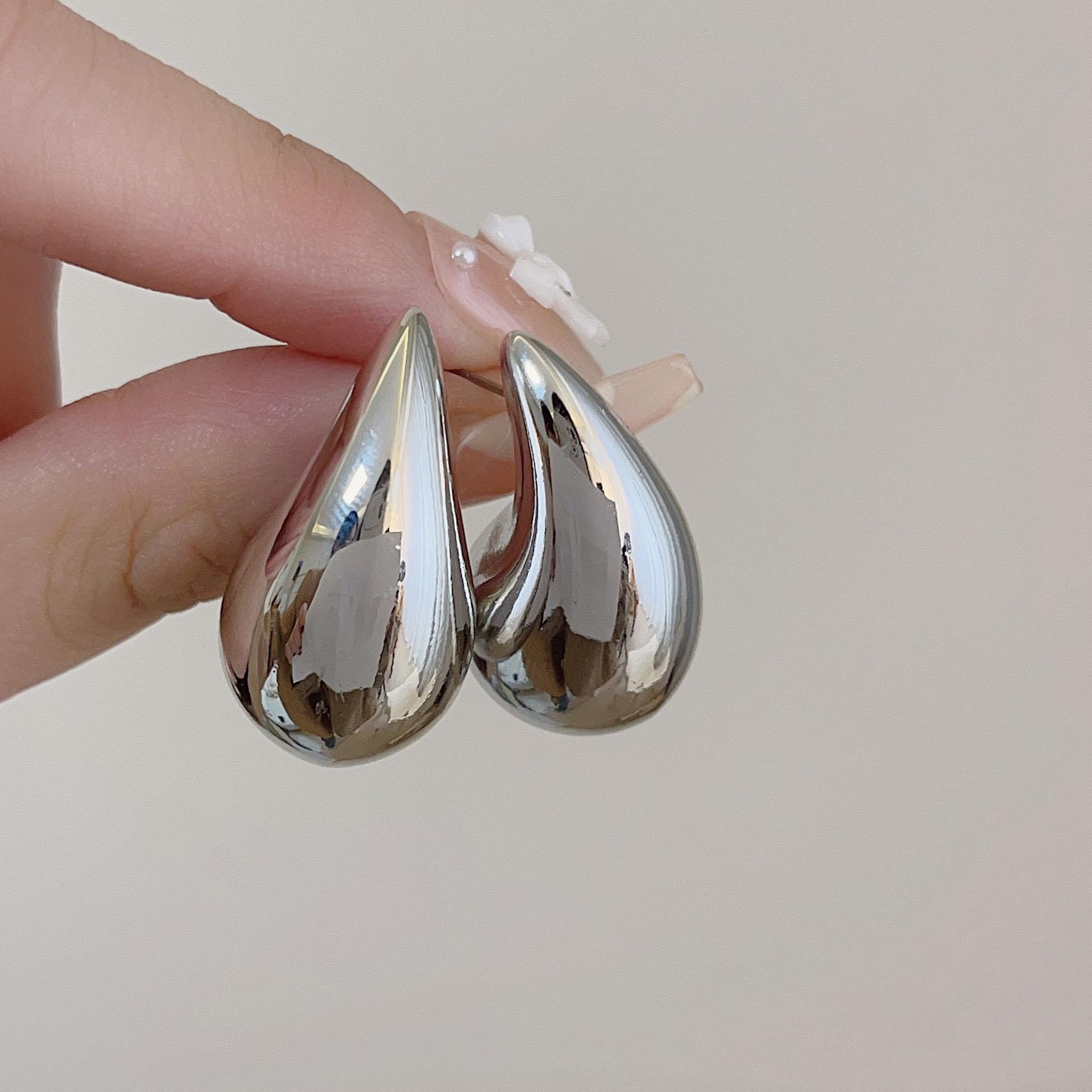 Women's Gold-Plated Chunky Hoo - огляд і ціна Resin Art Ring