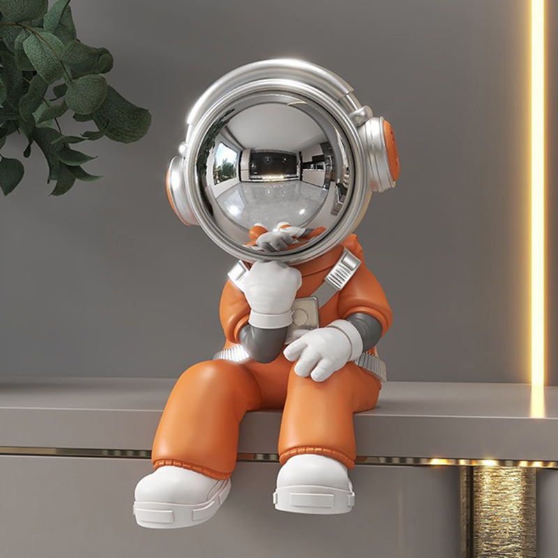 Miniature Astronaut Ornaments  - огляд і ціна Resin Art Aesthetic