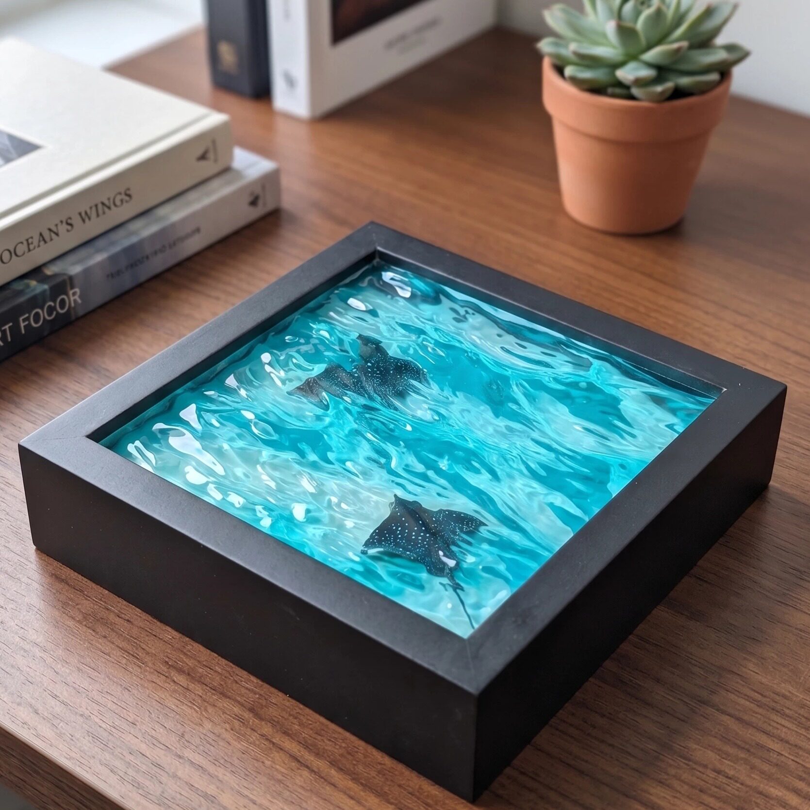3D Wave Resin Whale Sculpture  - огляд і ціна Resin Art Ocean