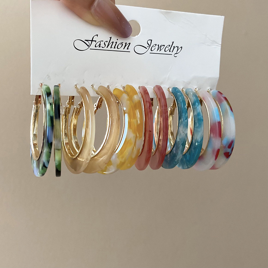 Fashion Big Circle Acrylic Ear - огляд і ціна Resin Art Ring