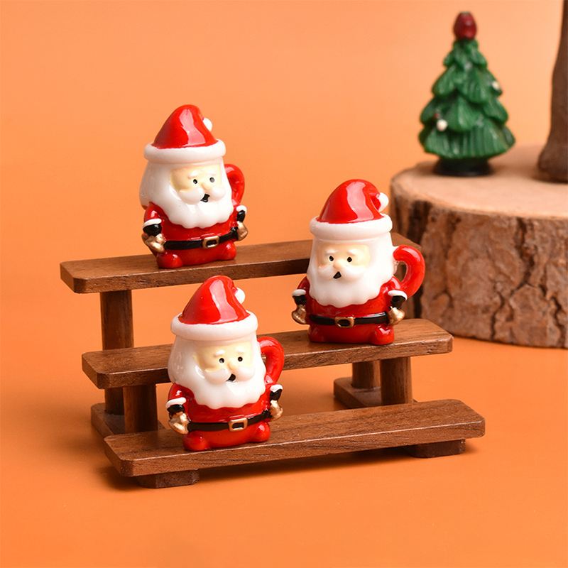 Mini Santa Teacup Ornament - R - огляд і ціна Resin Art Products