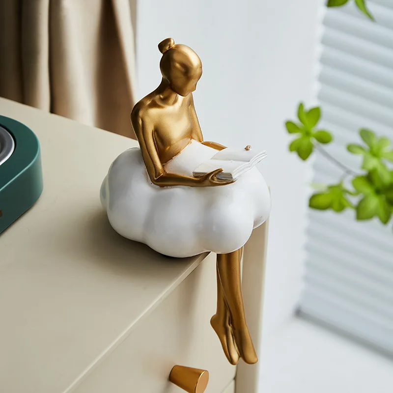 Nordic Cloud Dress Girl Statue - огляд і ціна Resin Art Aesthetic