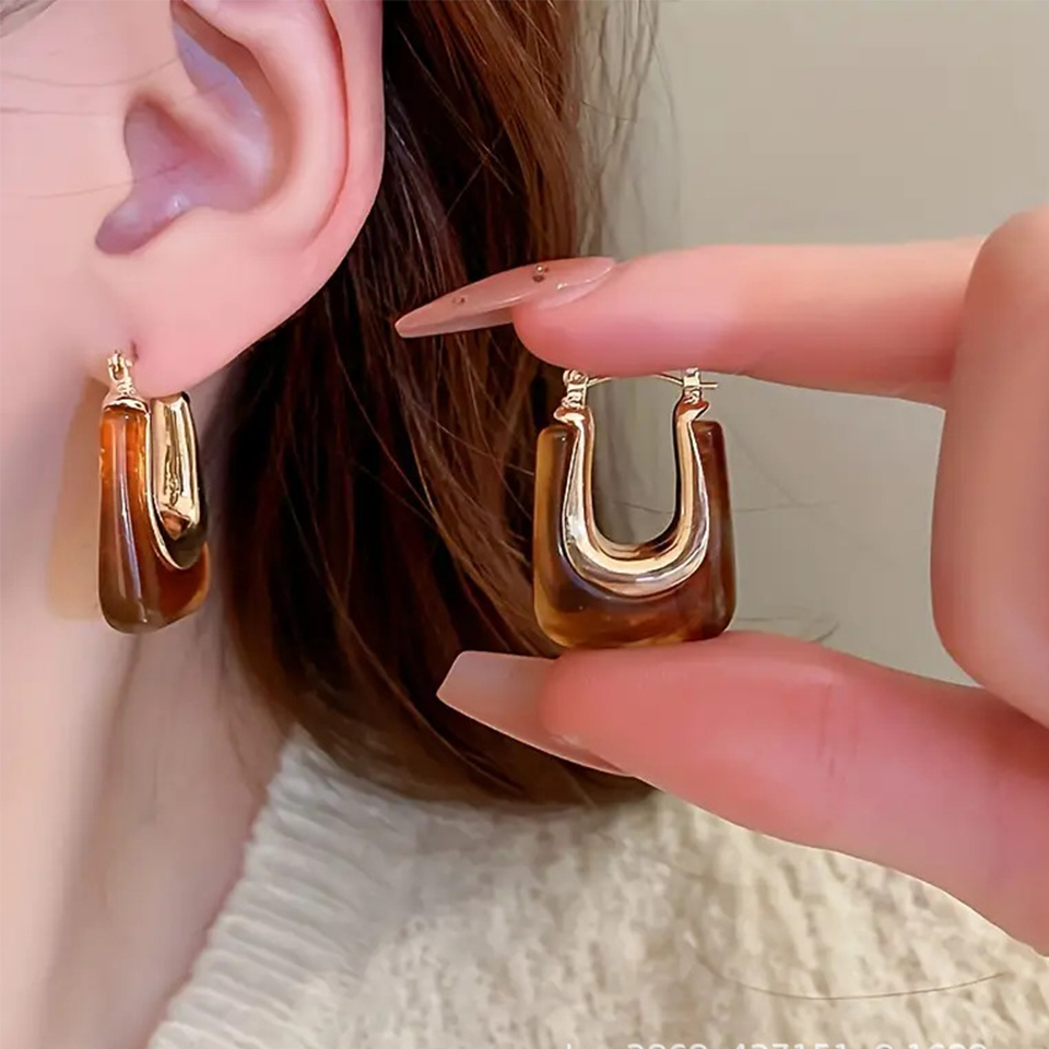 Yupsk French Fashion Vintage U - огляд і ціна Resin Art Ring