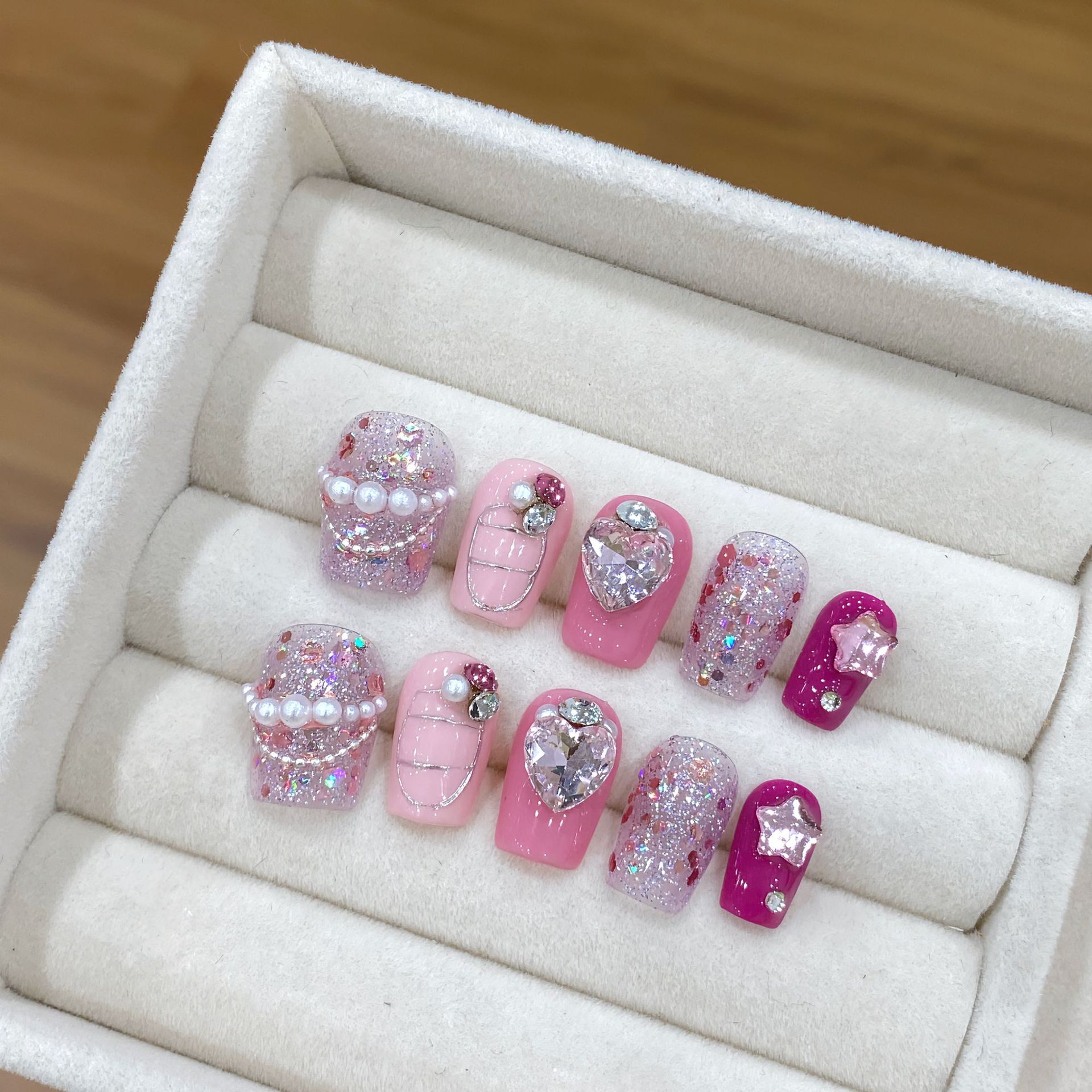 Handmade Press on Nails Shiny  - огляд і ціна Resin Art Glitter